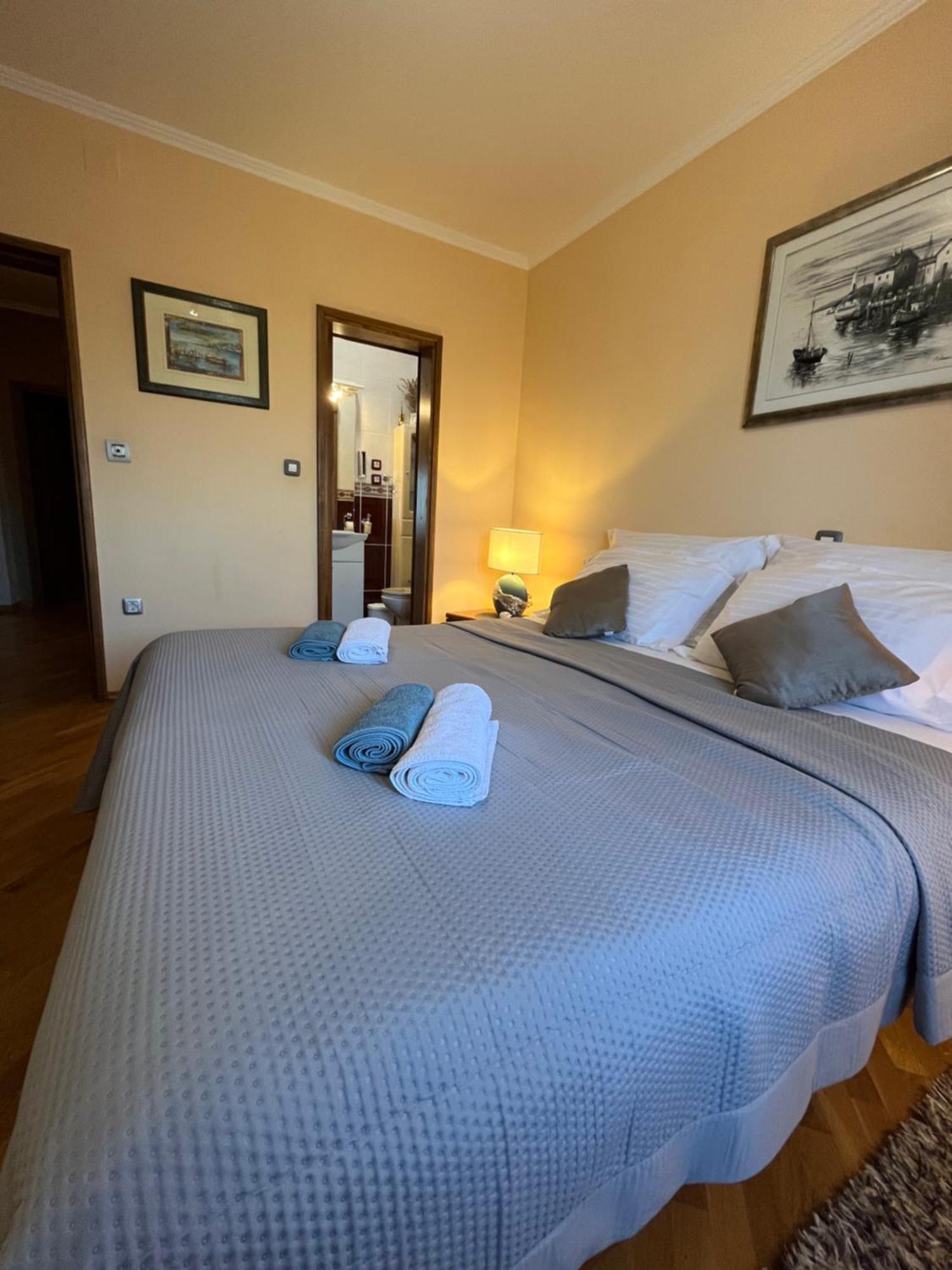 Apartman Adrijan Sukošan Exterior foto